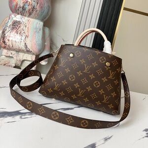 ✨Louis Vuitton Monogram Montaigne BB Shoulder Bag
